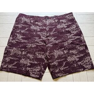 Under‎ Armour NWT Golf Shorts Men 40 UA Printed 10 Inch Inseam Maroon MSRP $70